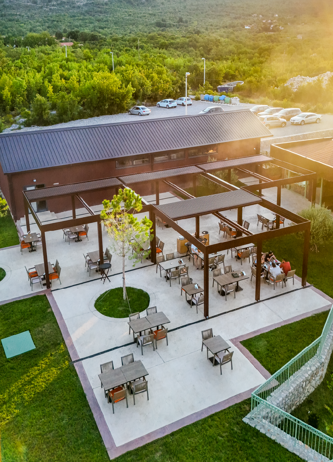 Roštiljijada – pergola i uređenje ugostiteljskog prostora Garden Lux